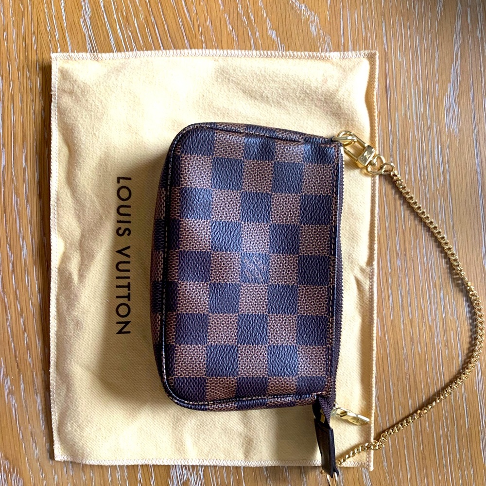 Louis Vuitton Mini Damier Ebene Pochette Clutch